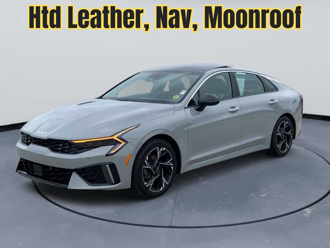 2025 Kia Optima GT-Line AWD's photo