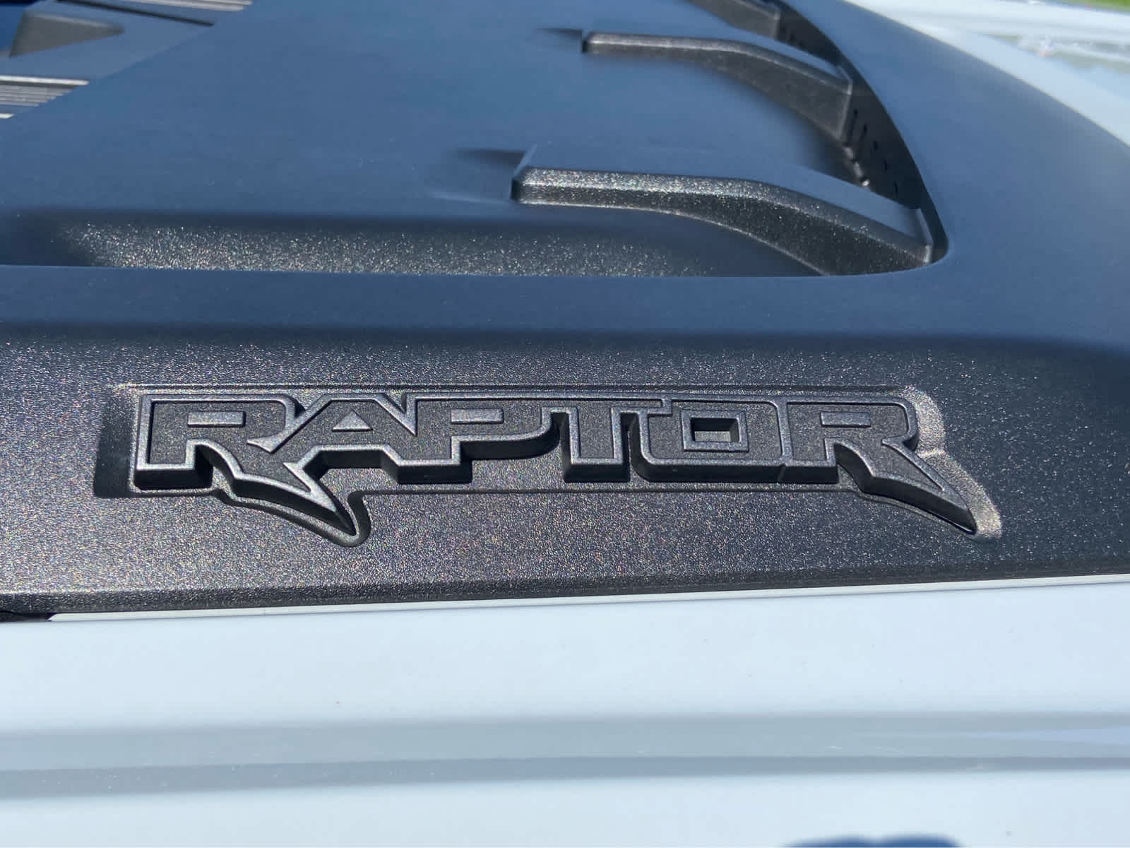 2023 Ford F-150 Raptor - Photo 45