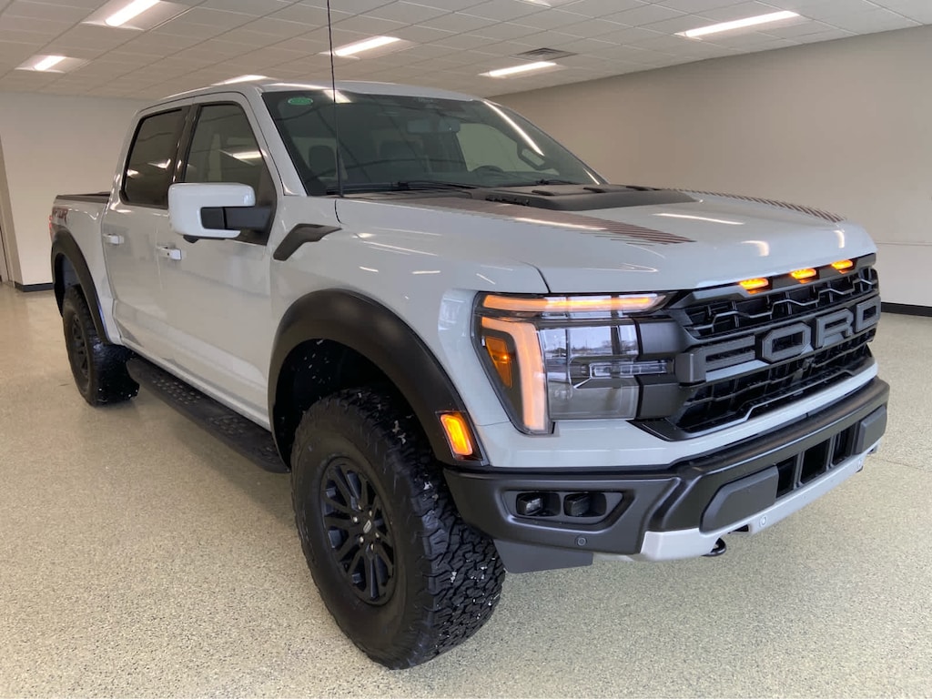 New 2026 Ford F-150 Raptor 4WD Supercrew 5.5 Box 4WD SuperCrew 5.5 Box