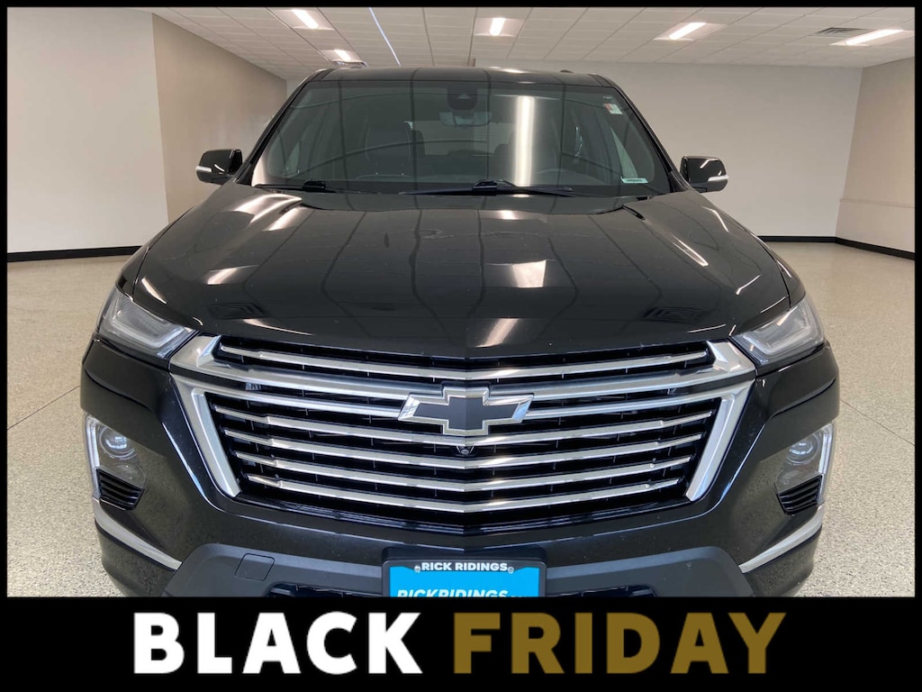 Used 2022 Chevrolet Traverse Premier AWD