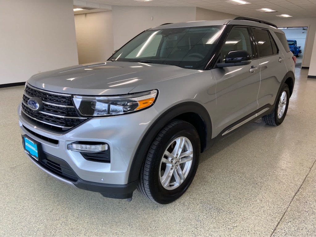 Used 2023 Ford Explorer XLT 4WD