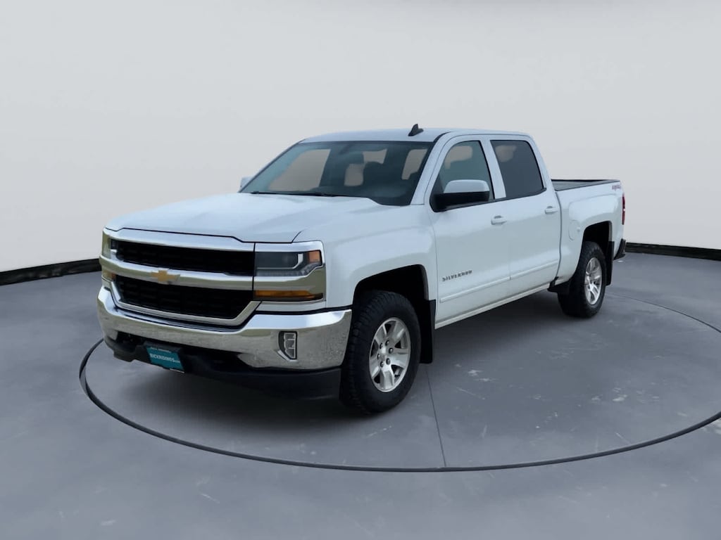 Used 2018 Chevrolet Silverado 1500 LT 4WD Crew Cab 143.5 4WD Crew Cab 143.5
