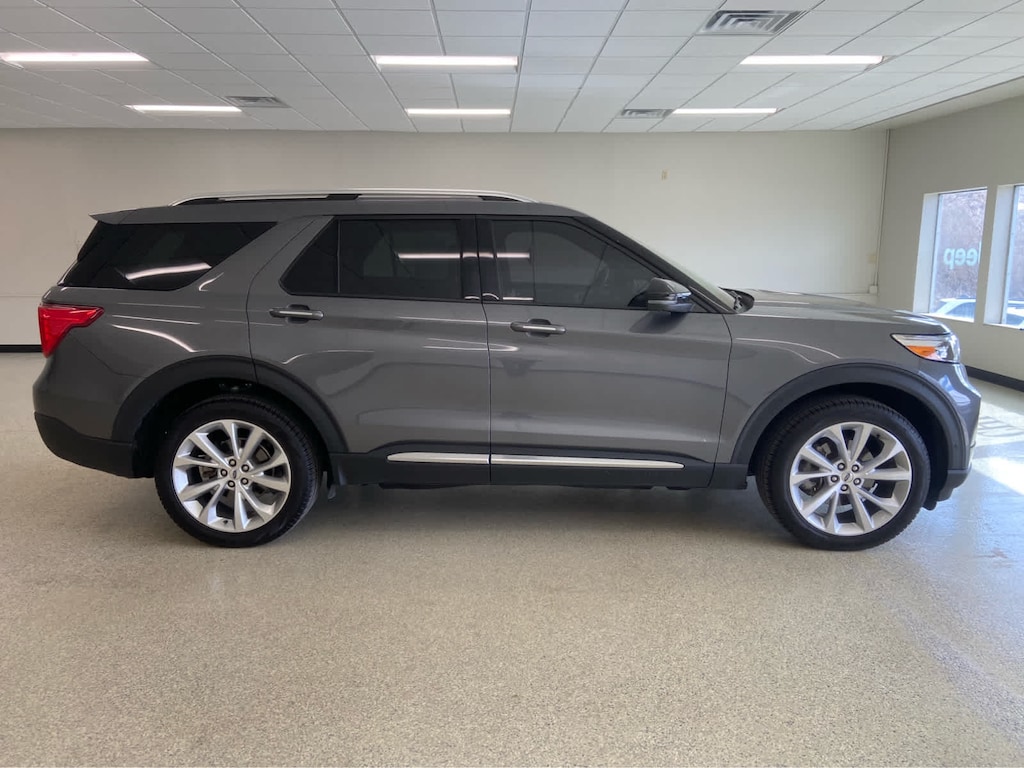 Used 2022 Ford Explorer Platinum SUV