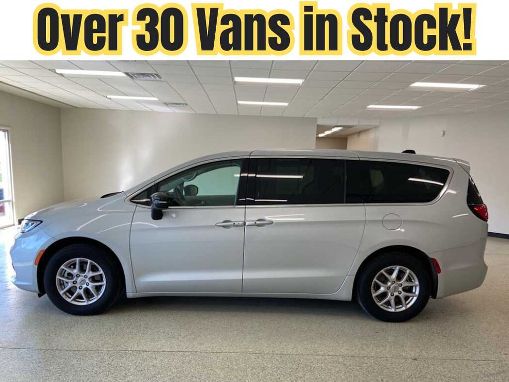 Used 2024 Chrysler Pacifica Touring L Van Passenger Van