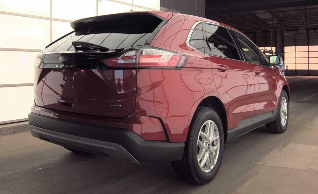 Used 2022 Ford Edge SEL SUV