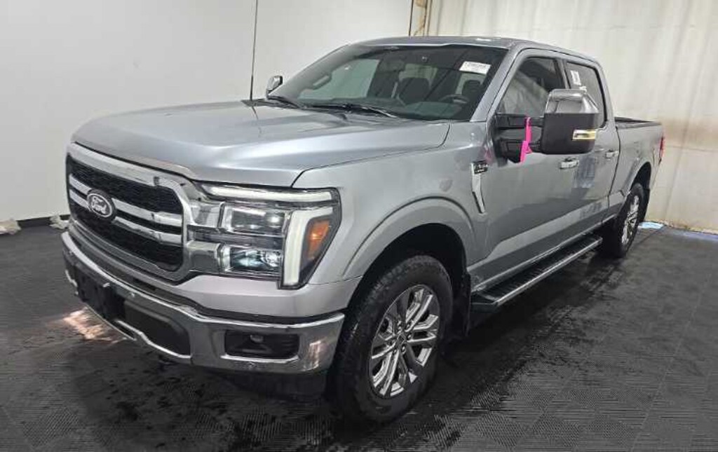 Used 2025 Ford F-150 Lariat 4WD Supercrew 5.5 Box Truck SuperCrew Cab