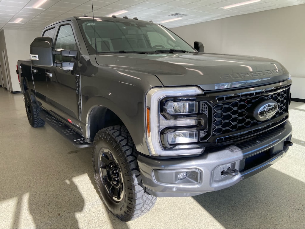 New 2026 Ford Super Duty F-250 SRW Lariat