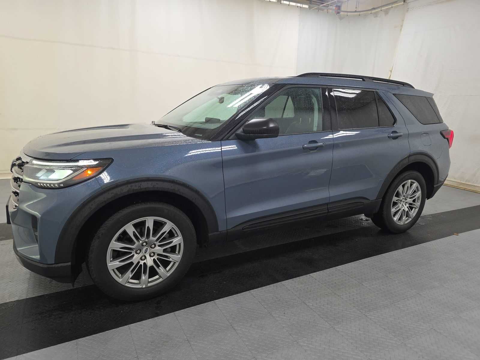 Used 2026 Ford Explorer Active w/200A Pkg SUV
