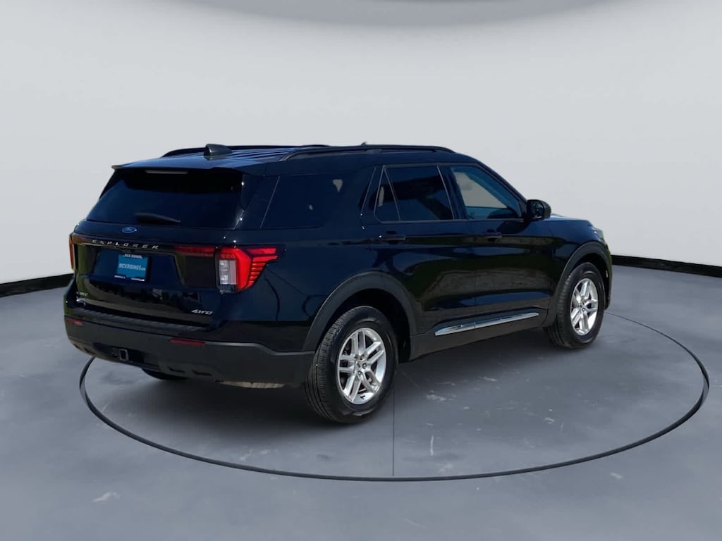 Used 2025 Ford Explorer Active SUV
