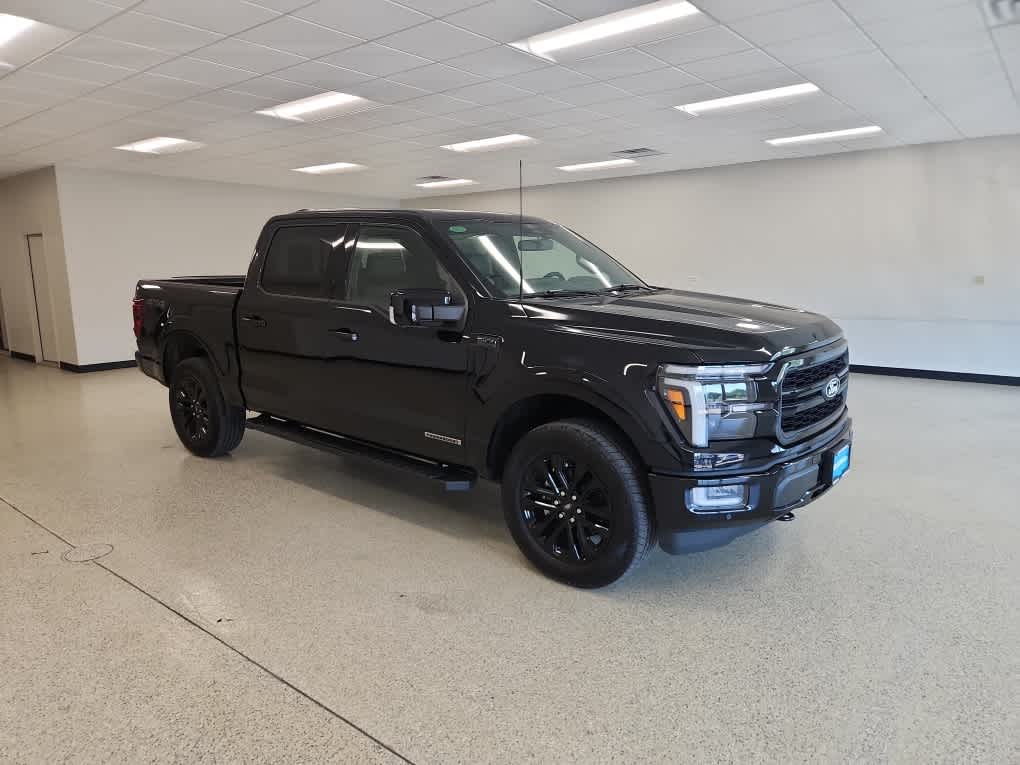 2024 Ford F-150 Lariat photo 3