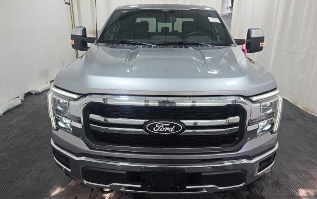 Used 2025 Ford F-150 Lariat 4WD Supercrew 5.5 Box Truck SuperCrew Cab