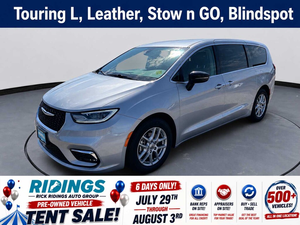 Used 2024 Chrysler Pacifica Touring L Van Passenger Van