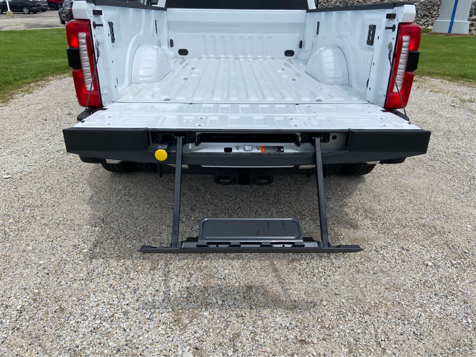 2026 Ford F-350 Super Duty Lariat - Photo 8