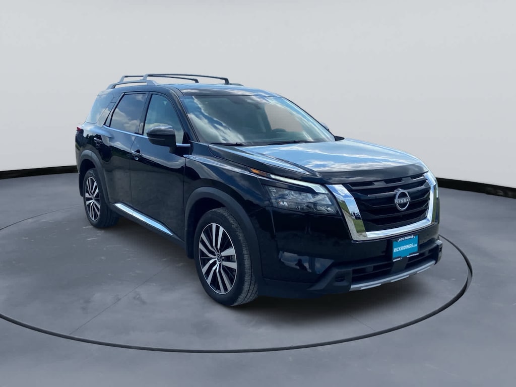 Used 2025 Nissan Pathfinder Platinum SUV