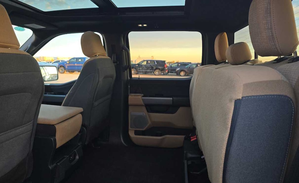 Used 2023 Ford F-150 XLT 4WD Supercrew 5.5 Box Truck SuperCrew Cab