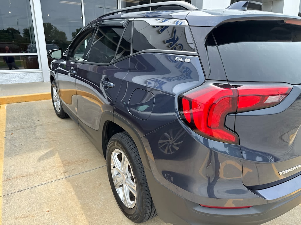 Used 2018 GMC Terrain SLE SUV