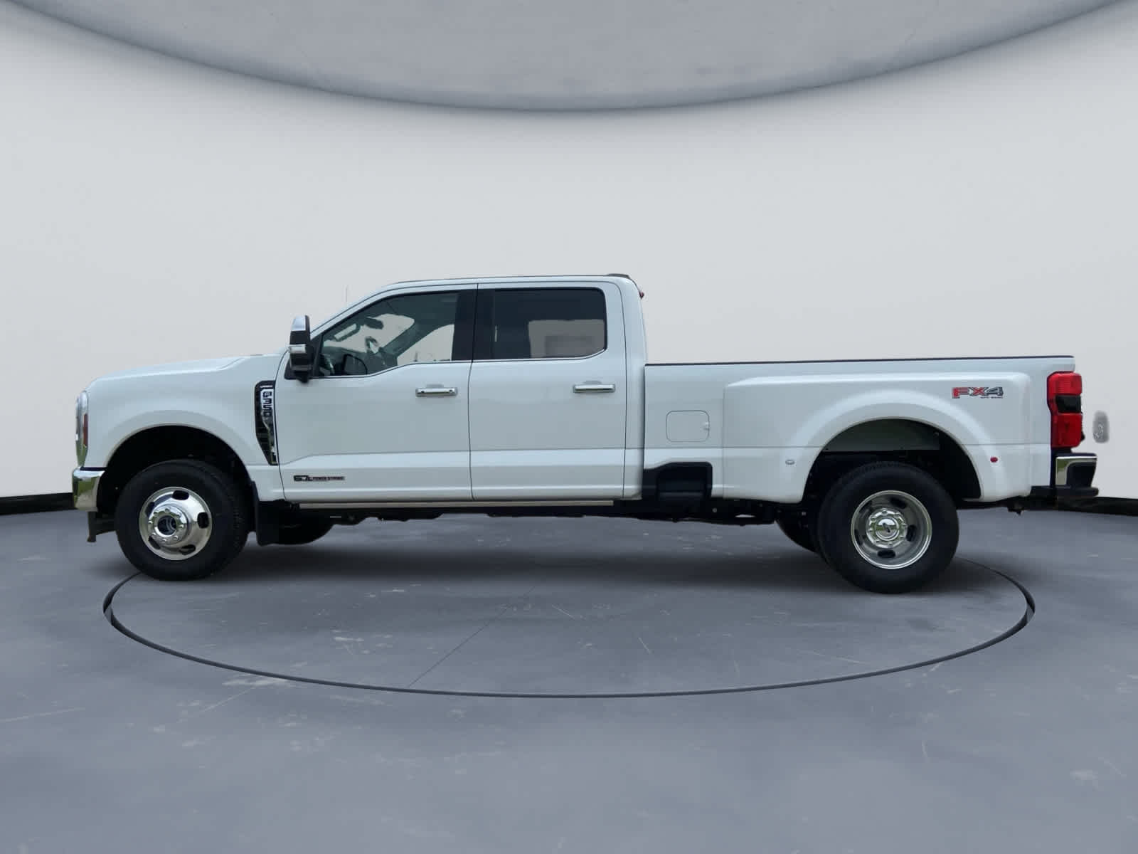 2026 Ford F-350 Super Duty Lariat - Photo 10