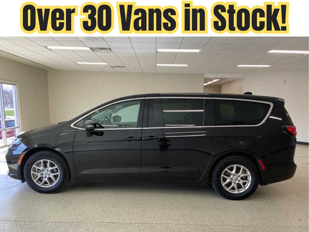 Used 2024 Chrysler Pacifica Touring L Van Passenger Van