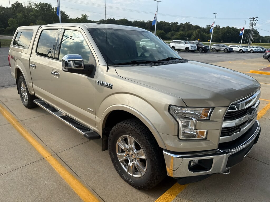 Used 2017 Ford F-150 Lariat 4WD Supercrew 5.5 Box Truck SuperCrew Cab