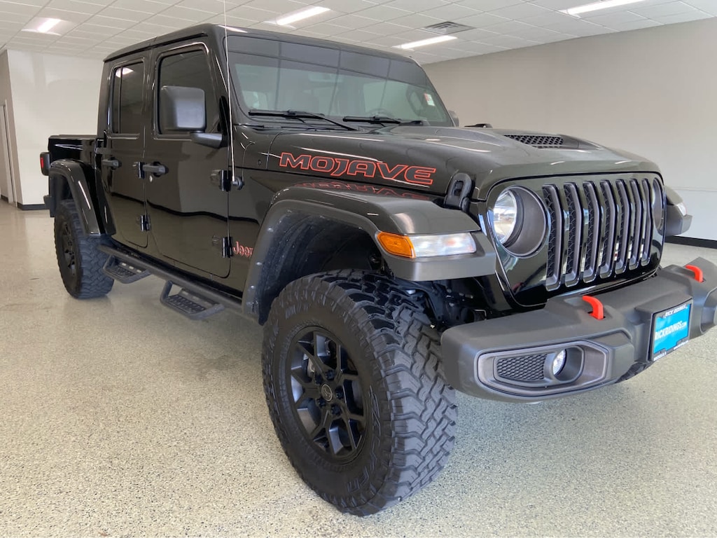 Used 2023 Jeep Gladiator Mojave 4x4 Truck Crew Cab