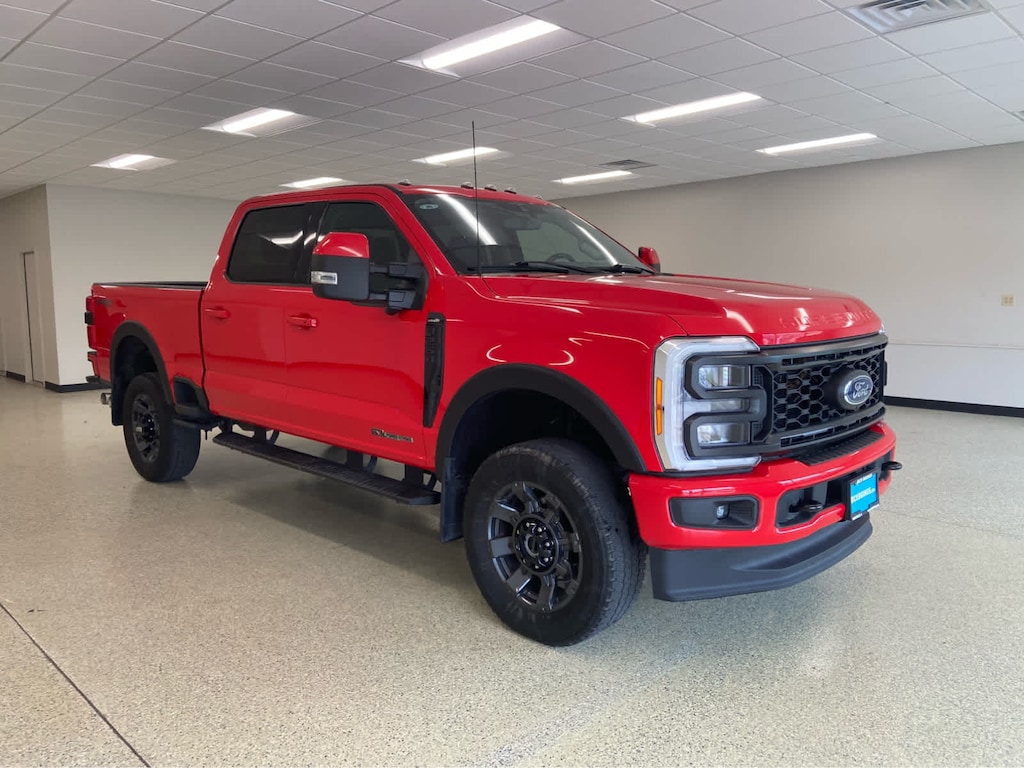 Used 2023 Ford Super Duty F-250 SRW Lariat 4WD Crew Cab 6.75 Box Truck Crew Cab