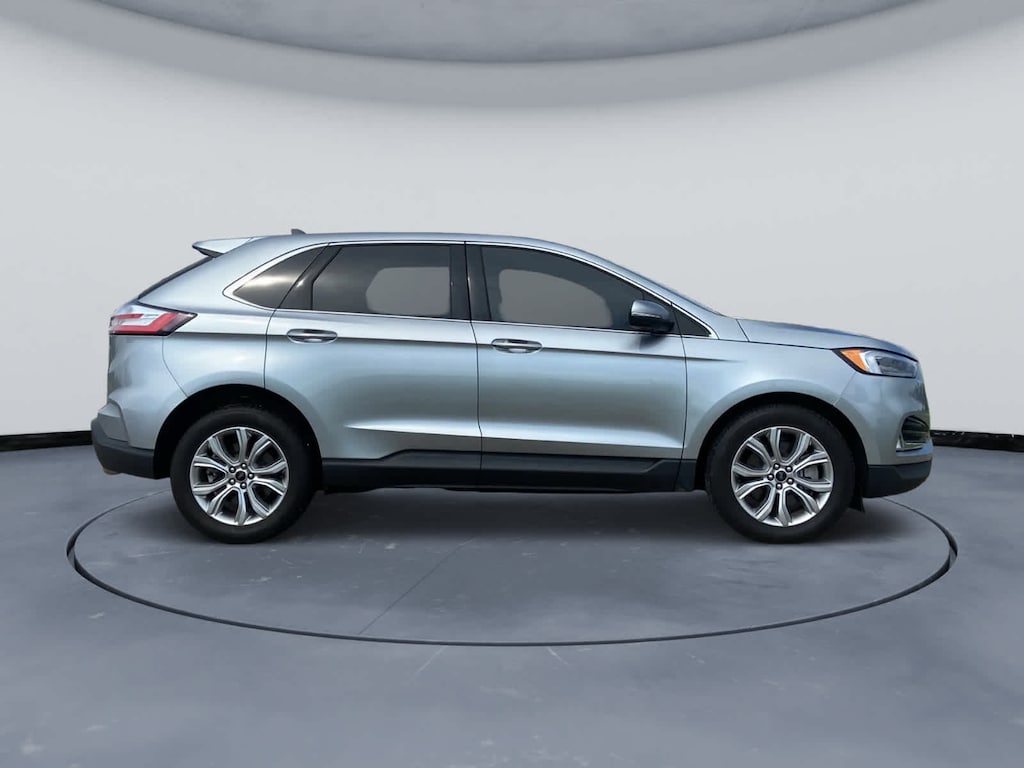 Used 2024 Ford Edge Titanium SUV
