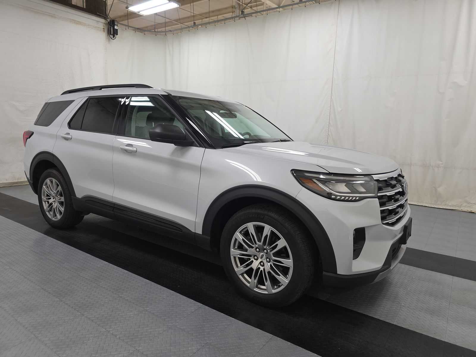 Used 2026 Ford Explorer Active w/200A Pkg SUV