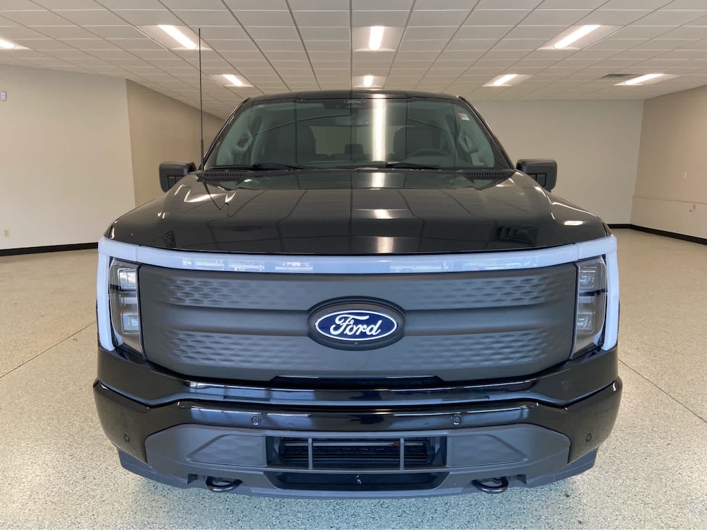 Used 2024 Ford F-150 Lightning Flash 4WD Supercrew 5.5 Box Truck SuperCrew Cab