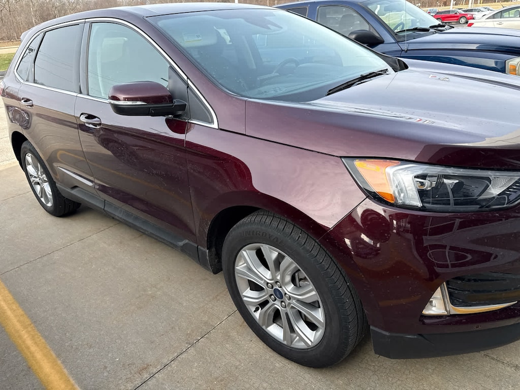 Used 2022 Ford Edge Titanium SUV