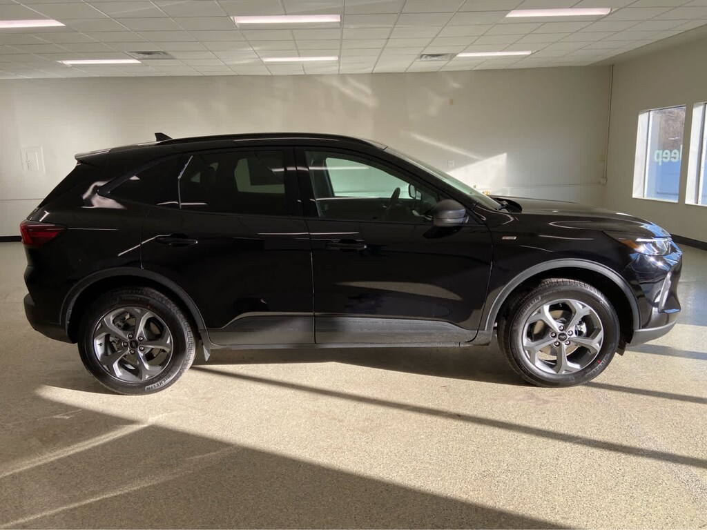 New 2026 Ford Escape ST-Line AWD