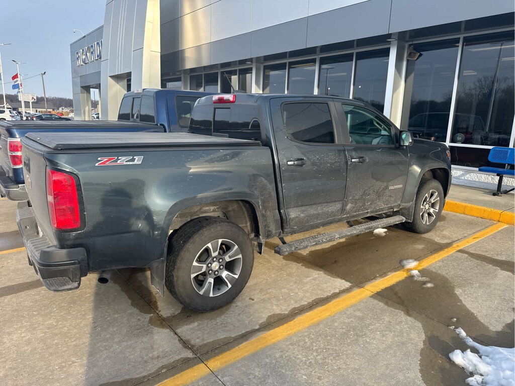 Used 2017 Chevrolet Colorado 4WD Z71 Crew Cab 128.3 Truck Crew Cab