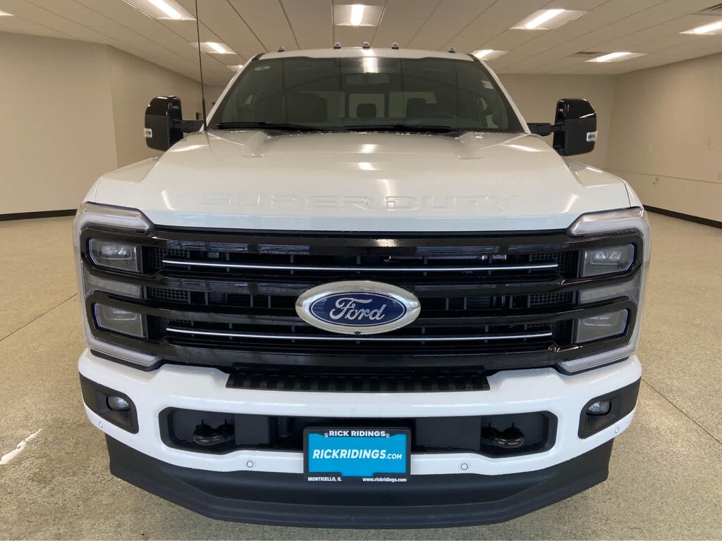 New 2026 Ford Super Duty F-350 SRW Platinum