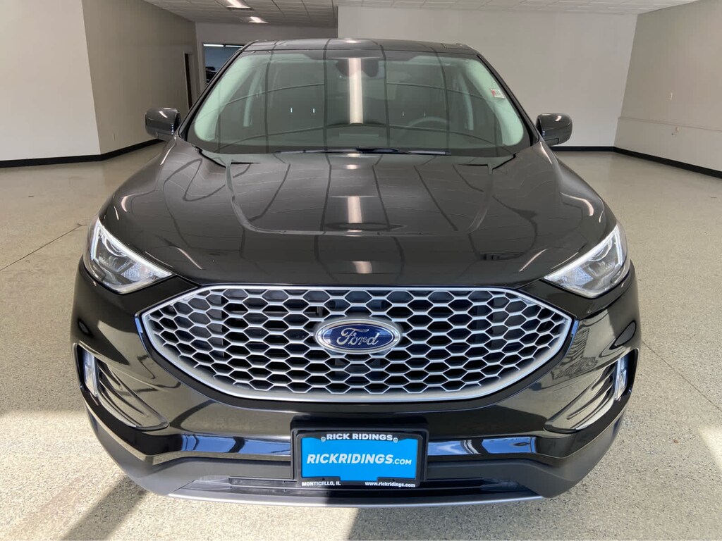 Used 2024 Ford Edge SEL SUV