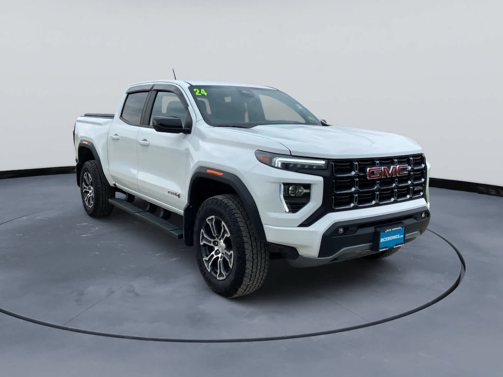 Used 2024 GMC Canyon 4WD AT4 Crew Cab Truck Crew Cab