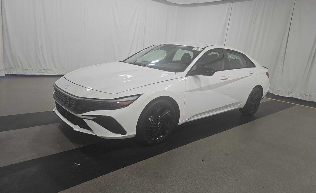 Used 2026 Hyundai Elantra SEL Sport Sedan