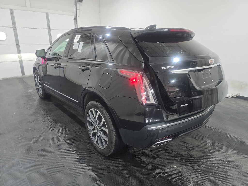 Used 2025 Cadillac XT5 AWD Sport SUV