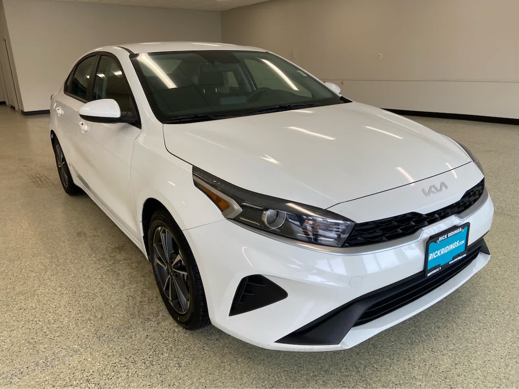 Used 2024 Kia Forte LXS Sedan