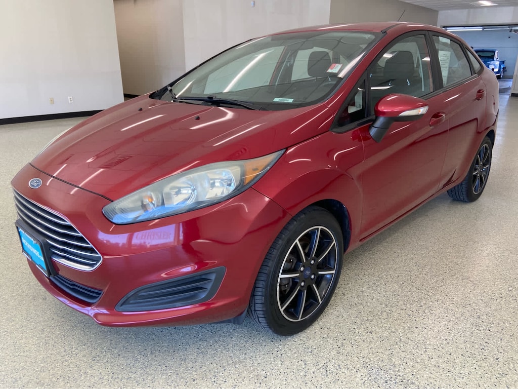 Used 2016 Ford Fiesta SE Sedan