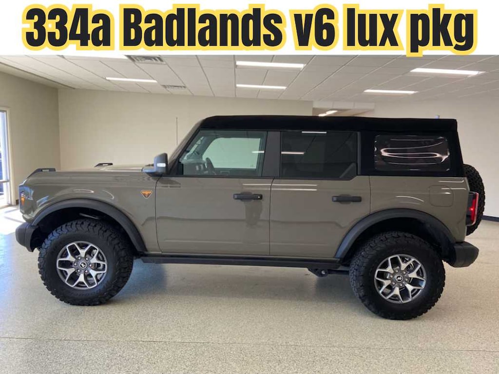 Used 2025 Ford Bronco Badlands SUV