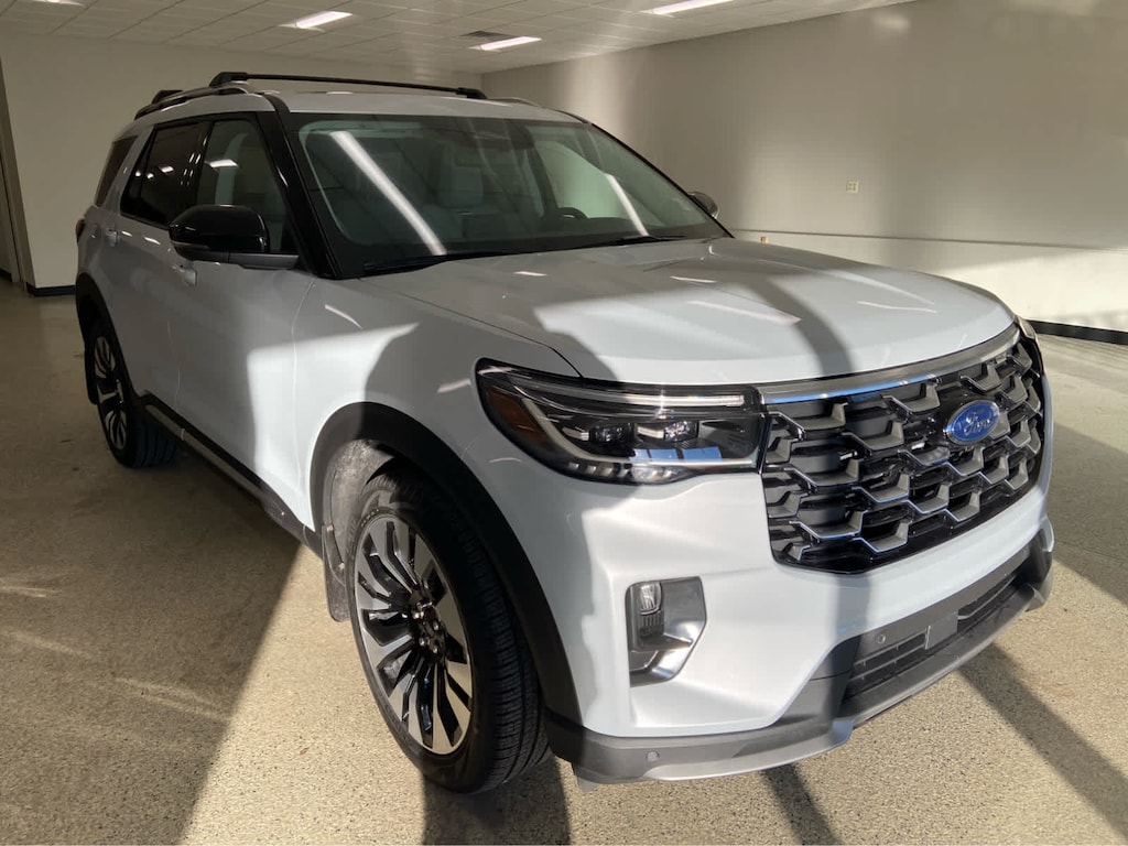 New 2026 Ford Explorer Platinum 4WD