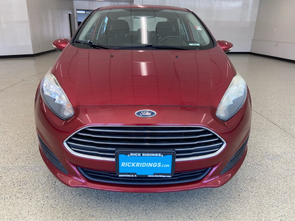 Used 2016 Ford Fiesta SE Sedan