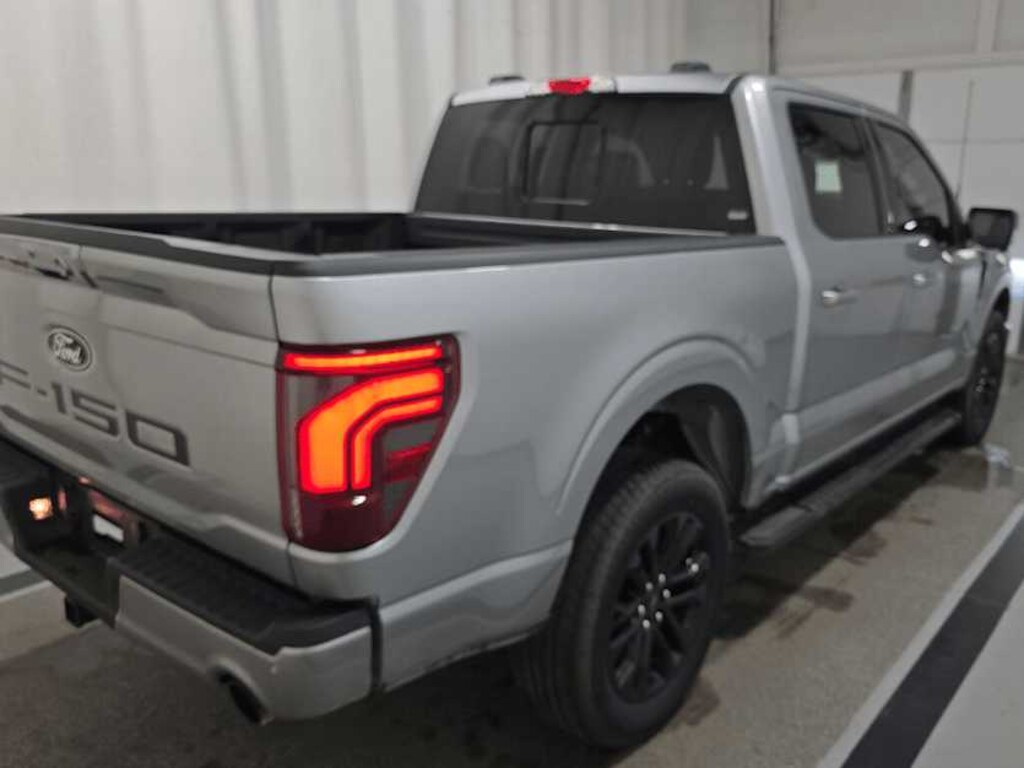 Used 2024 Ford F-150 Lariat 4WD Supercrew 5.5 Box Truck SuperCrew Cab