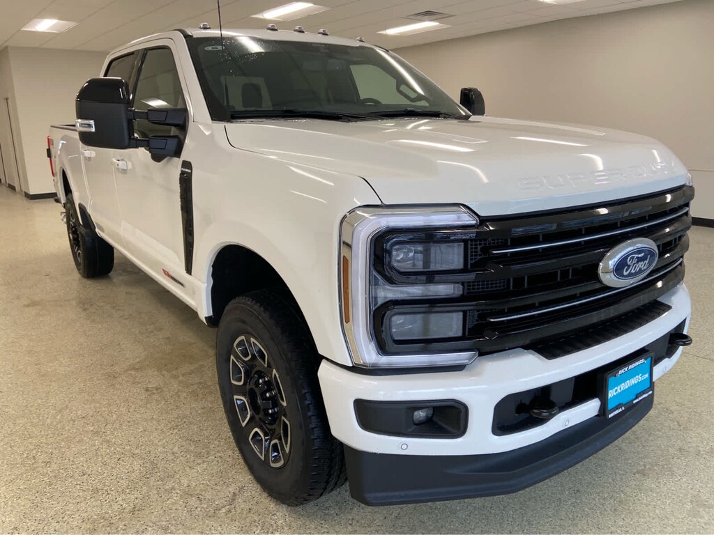 New 2026 Ford Super Duty F-350 SRW Platinum