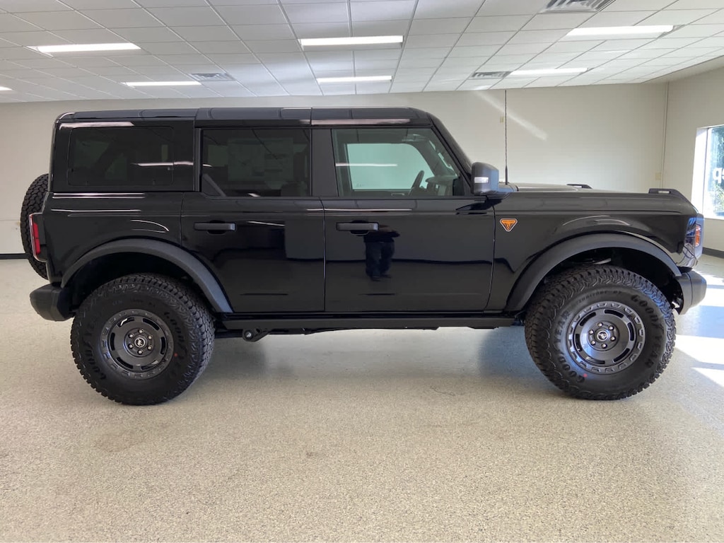 New 2025 Ford Bronco Badlands Advanced 4x4