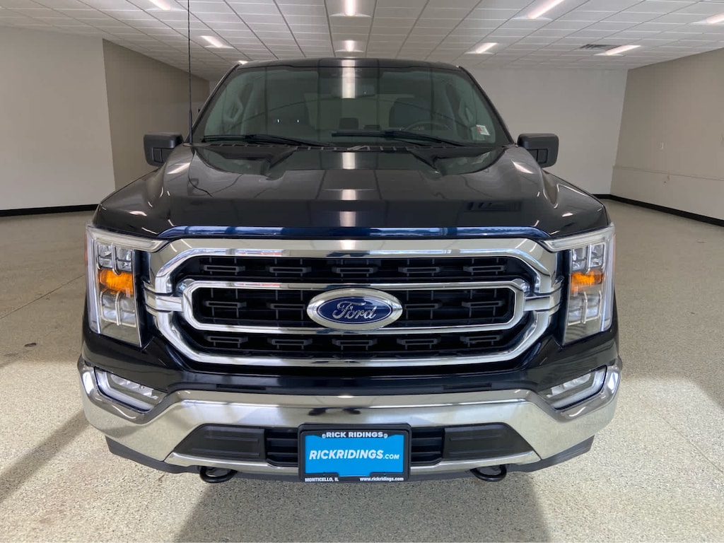 Used 2022 Ford F-150 XLT 4WD Supercrew 5.5 Box Truck SuperCrew Cab