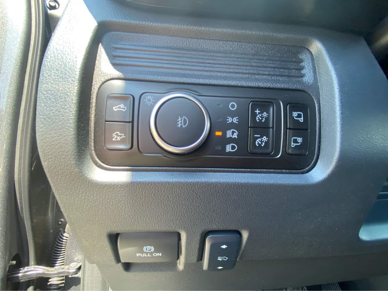2026 Ford F-350 Super Duty Lariat - Photo 35