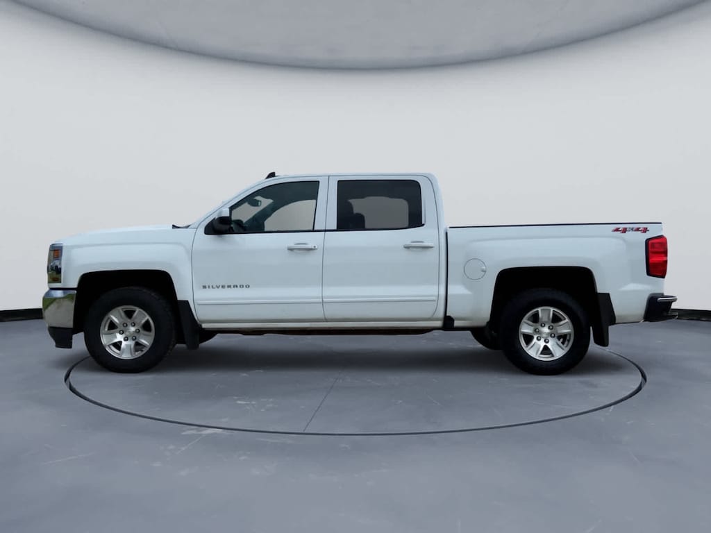 Used 2018 Chevrolet Silverado 1500 LT 4WD Crew Cab 143.5 Truck Crew Cab