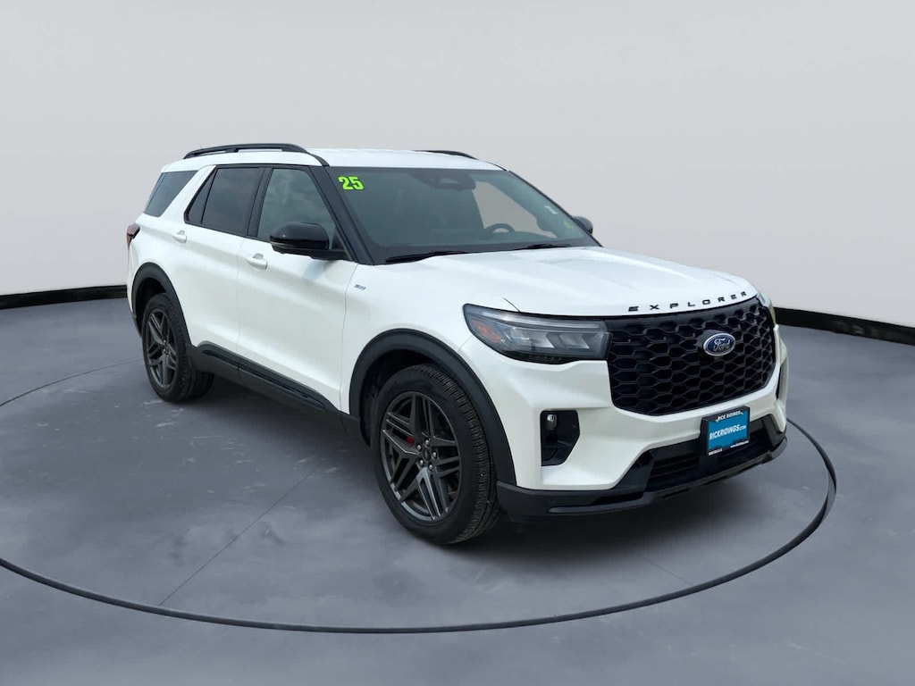 Used 2025 Ford Explorer ST-Line SUV