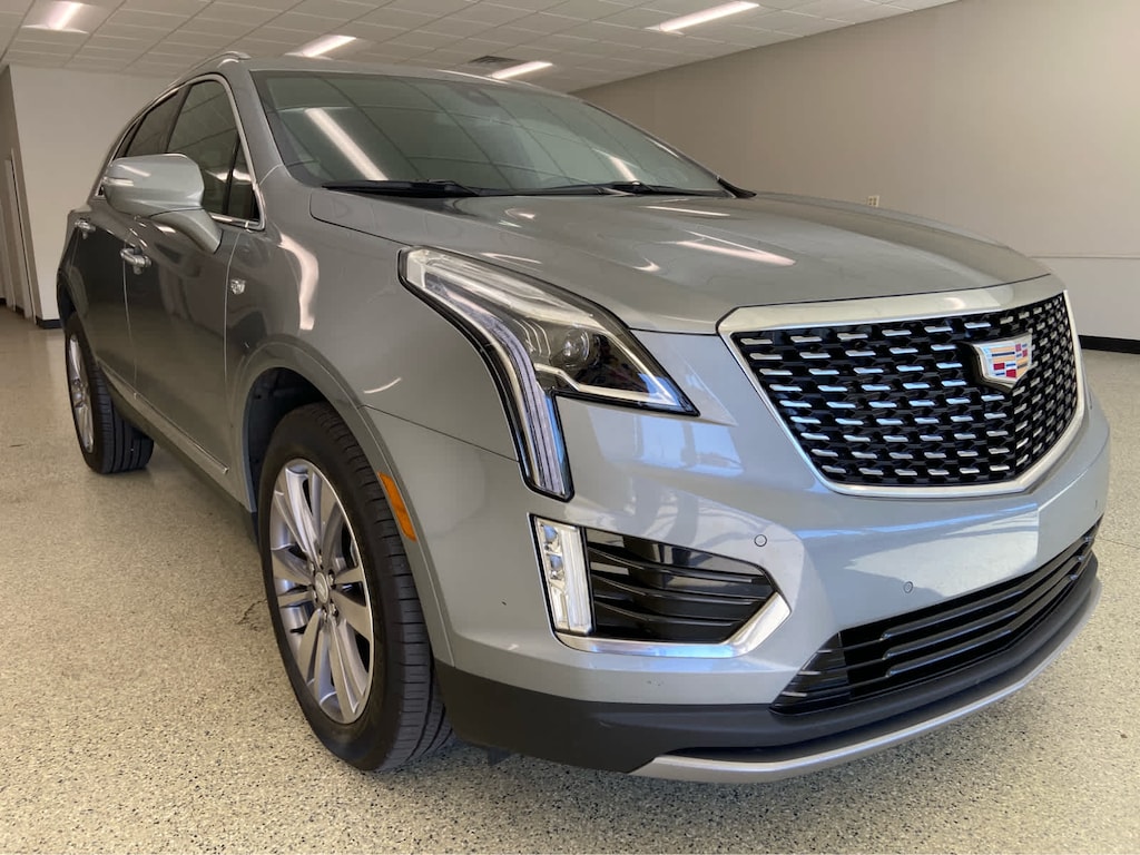 Used 2025 Cadillac XT5 AWD Premium Luxury SUV
