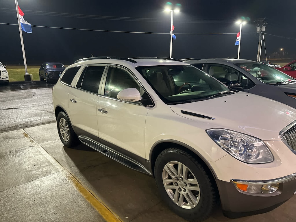 Used 2008 Buick Enclave CX SUV